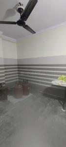 Image of 450 Sq.ft 2 BHK Builder Floor for rent in Uttam Nagar, New Delhi for Rs. 7500