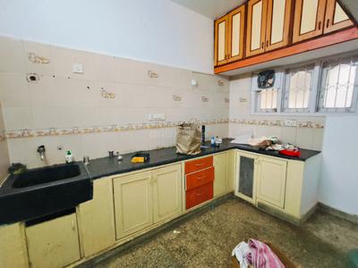 Kitchen Image of 1100 Sq.ft 2 BHK Builder Floor for rent in Indira Nagar Bengaluru for Rs. 35000