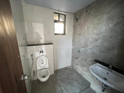 Image of 950 Sq.ft 2 BHK Apartment / Flat for rent in Vastushree Adrina, Mundhwa, Pune for Rs. 25000