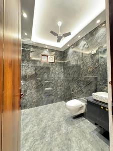 Image of 980 Sq.ft 3 BHK Builder Floor for sale in Krishna Nagar, New Delhi for Rs. 9000000