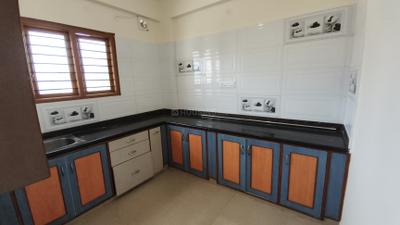 Kitchen Image of 1050 Sq.ft 2 BHK Builder Floor for rent in Mahadevapura Bengaluru for Rs. 45000