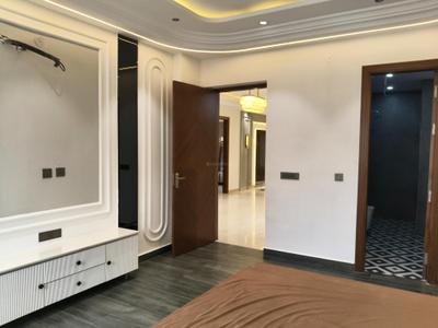 Bedroom Image of 2200 Sq.ft 3 BHK Builder Floor for sale in Sector 46 Gurgaon for Rs. 33000000