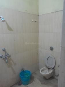 Bathroom Image of 2000 Sq.ft 2 BHK Independent House for rent in Sakri Bilaspur for Rs. 8000