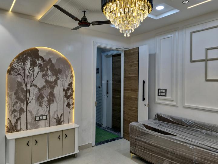 UTTAM NAGAR APARTMENT Main Image 1