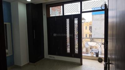 Bedroom Image of 1000 Sq.ft 3 BHK Builder Floor for rent in Arjun Nagar New Delhi for Rs. 39000