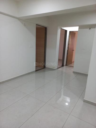 Swara Sapphire 2 Main Image 1