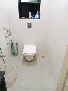 Bedroom One Image of 1000 Sq.ft 2 BHK Apartment / Flat for rent in Neelambar Apartments, Pali Hill Mumbai for Rs. 125000