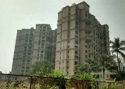 Image of 2100 Sq.ft 4 BHK Apartment / Flat for rent in Kukreja Golfscappe, Chembur, Mumbai for Rs. 275000