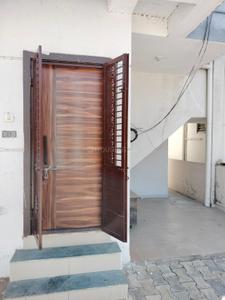 Image of 680 Sq.ft 3 BHK Duplex for rent in New Waghodia Road, Vadodara for Rs. 13000
