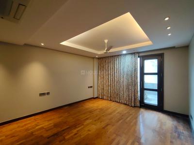Bedroom Image of 5000 Sq.ft 4 BHK Builder Floor for rent in Hauz Khas New Delhi for Rs. 450000