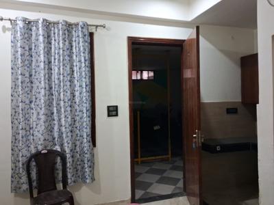 Bedroom Image of 1000 Sq.ft 1 RK Apartment / Flat for rent in Sector 104 Noida for Rs. 16000
