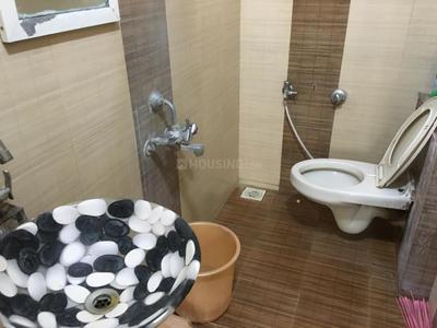 Bathroom Image of 7000 Sq.ft 4 BHK Independent House for rent in Sankalp Anjali Society, Paldi Ahmedabad for Rs. 90000