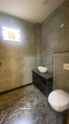 Image of 1440 Sq.ft 3 BHK Builder Floor for sale in Mukherjee Nagar, New Delhi for Rs. 25000000