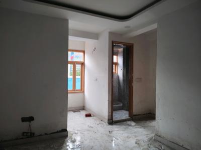 Living Room Image of 650 Sq.ft 2 BHK Apartment / Flat for sale in Sangam Vihar New Delhi for Rs. 3500000