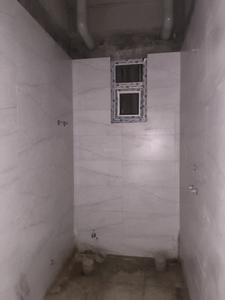 Common Bathroom Image of 1510 Sq.ft 3 BHK Apartment / Flat for sale in Urban Vista, Noida Extension Greater Noida for Rs. 6655000