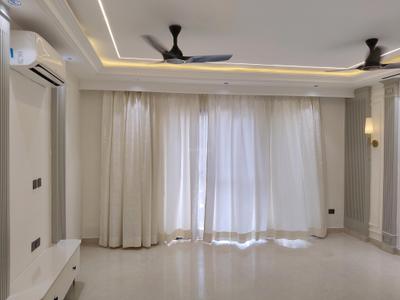 Living Room Image of 2970 Sq.ft 4 BHK Builder Floor for sale in Ansal Versalia, Sector 67 Gurgaon for Rs. 30500000