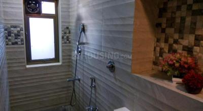 Bathroom Image of 4500 Sq.ft 6 BHK Apartment / Flat for sale in Bay View, Andheri West Mumbai for Rs. 180000000