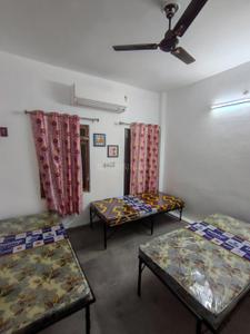 Bedroom Image of THE IVY'S RESIDENCE in Gulistan Colony, Lucknow