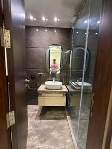 Bathroom Image of 2700 Sq.ft 4 BHK Builder Floor for sale in East Of Kailash New Delhi for Rs. 90000000