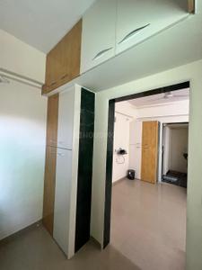 Bedroom Image of 850 Sq.ft 1 BHK Apartment / Flat for rent in Applewoods Satyesh Residency, Shela Ahmedabad for Rs. 19000