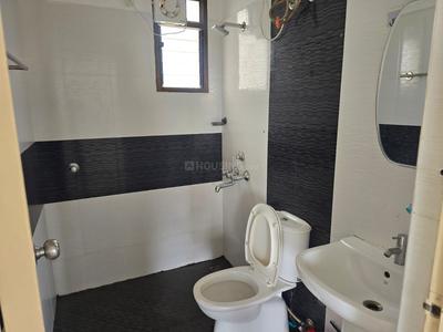 Bathroom Image of 1320 Sq.ft 2 BHK Apartment / Flat for rent in Sumadhura Anandam, Whitefield Bengaluru for Rs. 44000