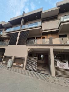Building Image of 2500 Sq.ft 3 BHK Independent House for sale in Jahangirabad Surat for Rs. 13000000