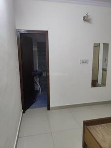 Bedroom Image of 2350 Sq.ft 4 BHK Apartment / Flat for sale in DDA SFS, Sarita Vihar New Delhi for Rs. 35200000