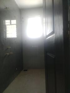 Common Bathroom One Image of 650 Sq.ft 1 BHK Apartment / Flat for sale in Vadgaon Budruk Pune for Rs. 4500000