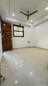 Hall Image of 1900 Sq.ft 4 BHK Apartment / Flat for sale in Sector 74 Noida for Rs. 8500000
