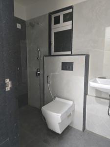 Common Bathroom Image of 3120 Sq.ft 4 BHK Apartment / Flat for sale in Parinee Aria, Juhu Mumbai for Rs. 156000000