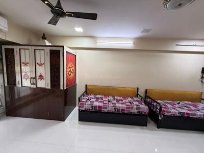 Living Room Image of 900 Sq.ft 2 BHK Apartment / Flat for sale in Earth Classic, Matunga East Mumbai for Rs. 41000000