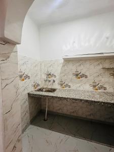 Kitchen Image of 350 Sq.ft 1 RK Apartment / Flat for rent in IDPL Colony Rishikesh for Rs. 8200