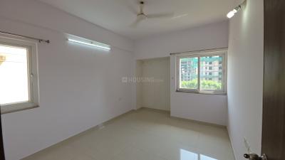 Bedroom Image of 1200 Sq.ft 2 BHK Apartment / Flat for rent in Adani Elysium, Shantigram Ahmedabad for Rs. 25000