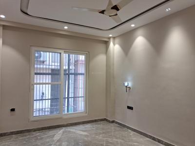 Bedroom Image of 2700 Sq.ft 4 BHK Builder Floor for sale in Paschim Vihar New Delhi for Rs. 60000000