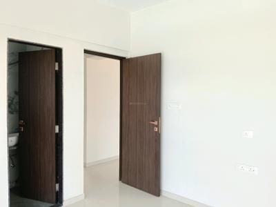 Bedroom Image of 650 Sq.ft 2 BHK Apartment / Flat for sale in Mulund East Mumbai for Rs. 14000000