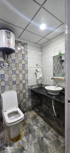 Bathroom Image of 2500 Sq.ft 3.5 BHK Apartment / Flat for rent in Greater Kailash Jammu for Rs. 39999