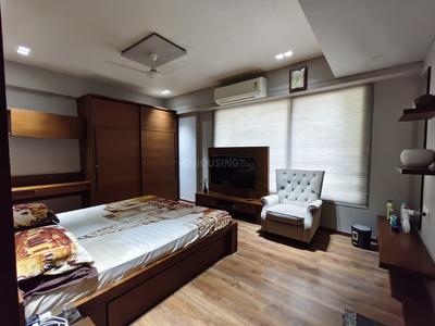 Bedroom Image of 2674 Sq.ft 3 BHK Apartment / Flat for sale in Aaryan Opulence, Ambli Ahmedabad for Rs. 31500000