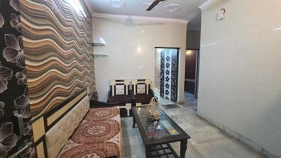 Living Room Image of 550 Sq.ft 2 BHK Apartment / Flat for rent in Pitampura New Delhi for Rs. 25100