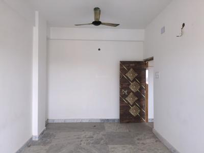 Bedroom Image of 1800 Sq.ft 4 BHK Apartment / Flat for sale in Dum Dum Kolkata for Rs. 8100000
