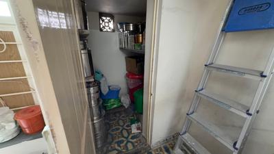 Kitchen Image of 900 Sq.ft 3 BHK Apartment / Flat for sale in Shahibaug Ahmedabad for Rs. 6500000