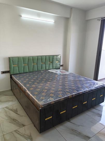 Vasana Hadmatia, Sargasan Bedroom 1