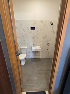 Bathroom Image of 1800 Sq.ft 4 BHK Apartment / Flat for sale in Kumar Primeview E3, Hadapsar Pune for Rs. 13000000