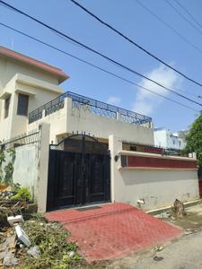 Image of 1500 Sq.ft 1 BHK Builder Floor for rent in South City J Block, Lucknow for Rs. 11000