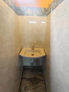 Bathroom Image of 1000 Sq.ft 1 BHK Builder Floor for rent in Sushmapally Kharagpur for Rs. 8000