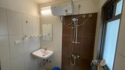 Bathroom Image of 650 Sq.ft 1 BHK Apartment / Flat for sale in Tigers Nest, Bhugaon Pune for Rs. 4700000