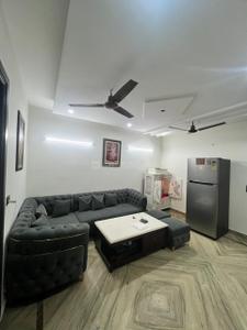 Bedroom Image of 1000 Sq.ft 3 BHK Builder Floor for sale in Ramesh Nagar New Delhi for Rs. 18000000
