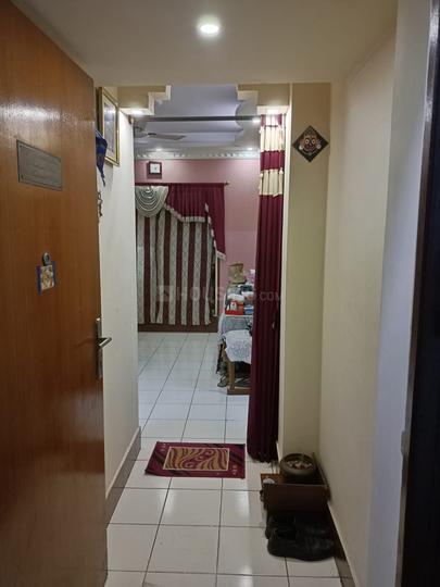 Moti Vil Main Image 1