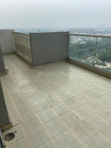 Living Room Image of 2250 Sq.ft 3 BHK Apartment / Flat for rent in Prateek Edifice, Sector 107 Noida for Rs. 42000