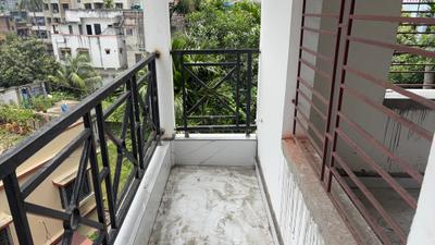 Balcony Image of 1300 Sq.ft 3 BHK Apartment / Flat for sale in Chinar Park Kolkata for Rs. 5200000