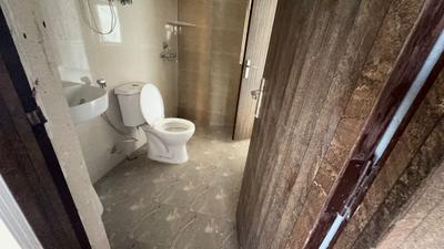 Bathroom Image of 1399 Sq.ft 3 BHK Apartment / Flat for rent in Terrace Homes, Noida Extension Greater Noida for Rs. 25000